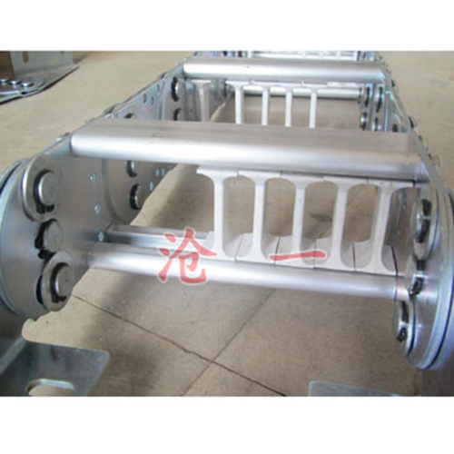 TL95III型鋼制拖鏈